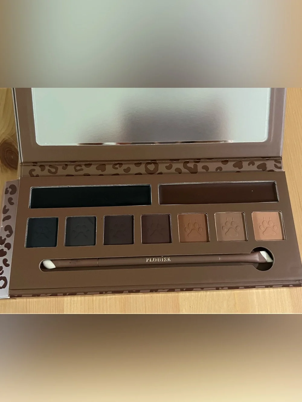 PLouise Smoke Show Smokey Liner Palette from The Cheetah Collection